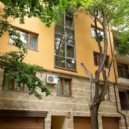 Апартамент Modern Cozy 1bd In The Center Of Варна