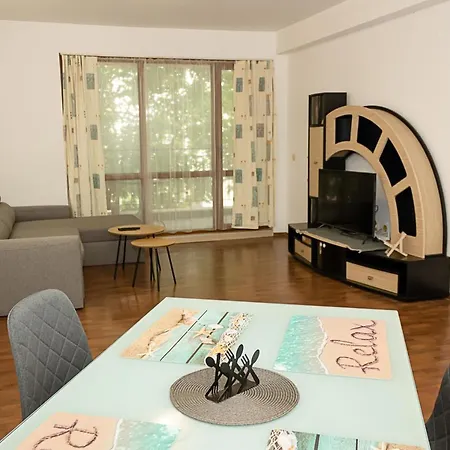 Modern Cozy 1bd In The Center Of * Varna